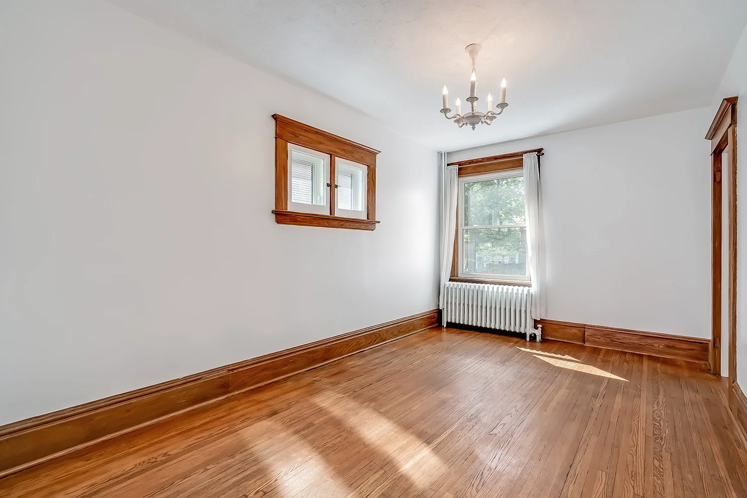 31 Belcourt Rd 021.jpg