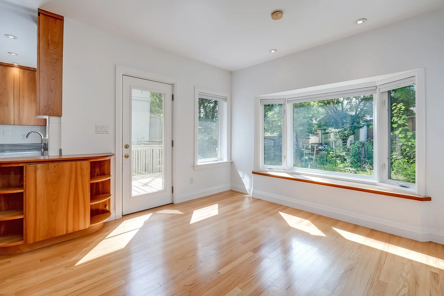 59 Belcourt Rd 033.jpg