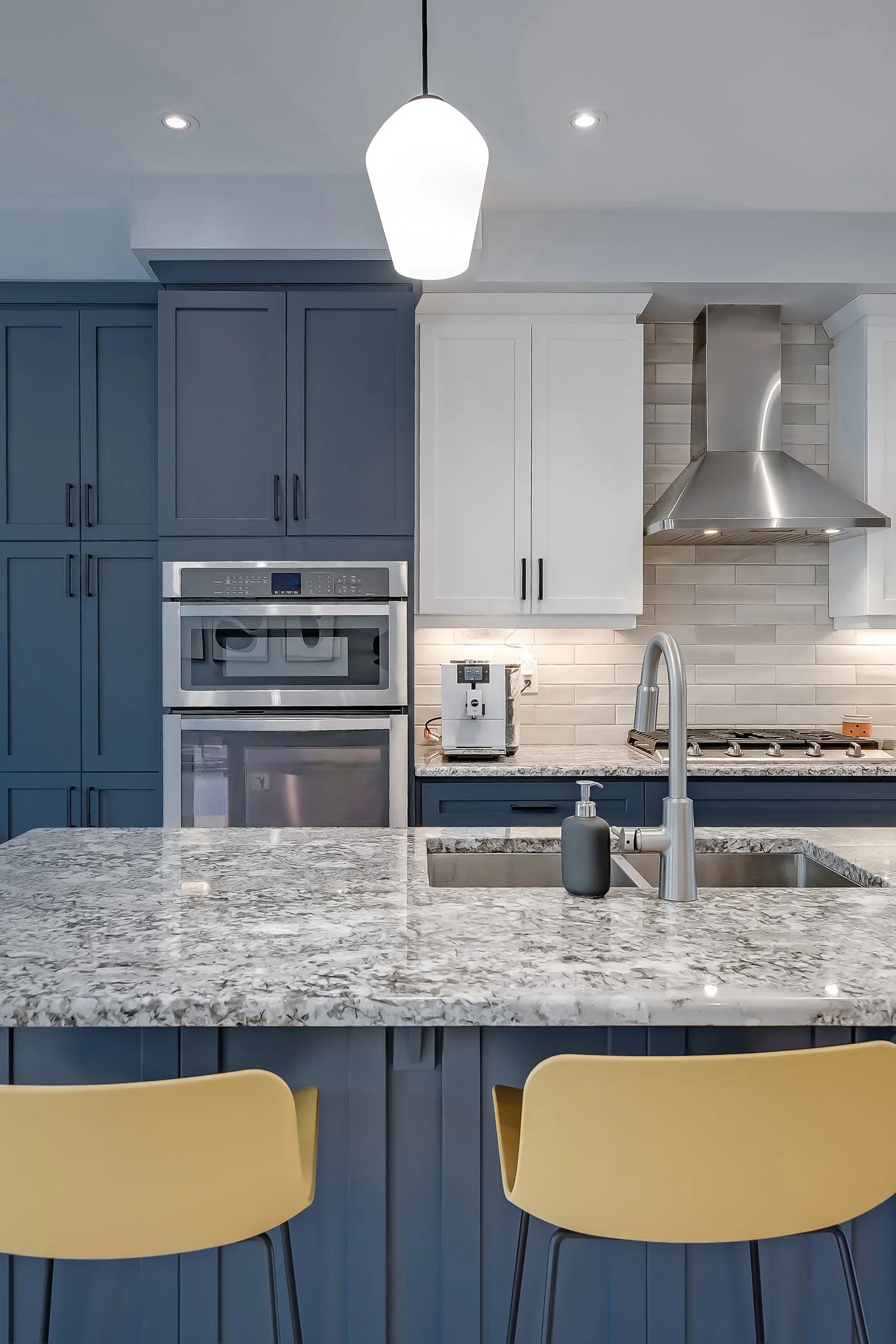 80 Forest Ridge Ave 022.jpg