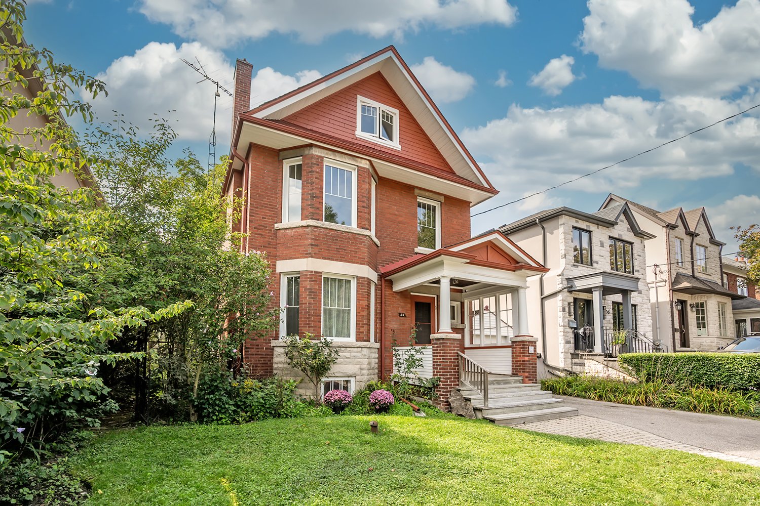 3 32 Belcourt Rd 005.jpg