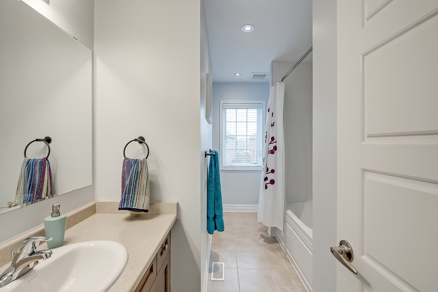 80 Forest Ridge Ave 053.jpg