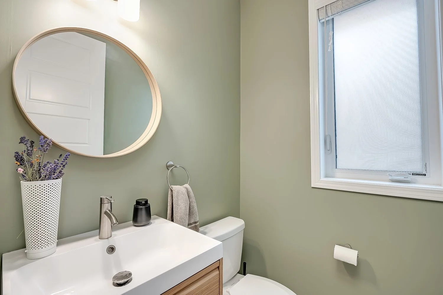 80 Forest Ridge Ave 012.jpg