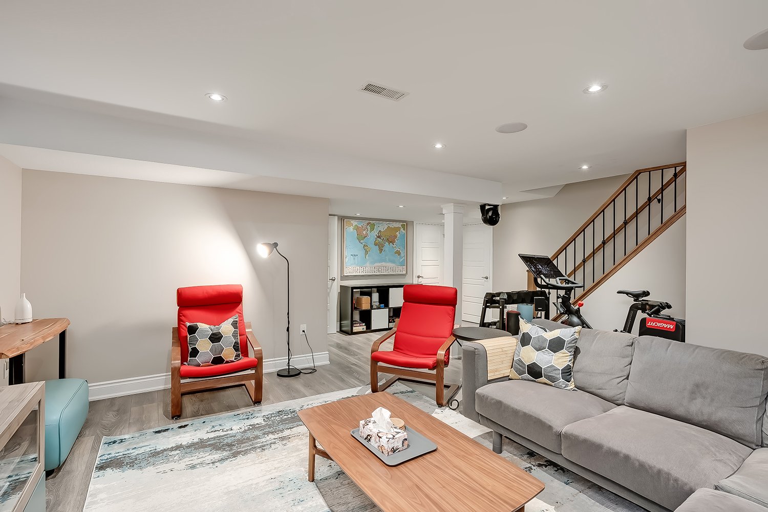80 Forest Ridge Ave 063.jpg