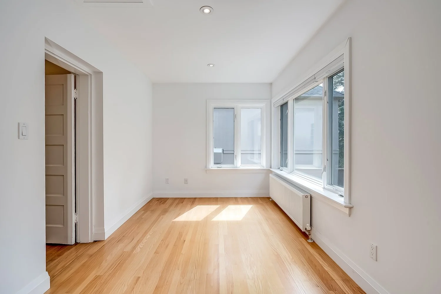 89 Belcourt Rd 048.jpg