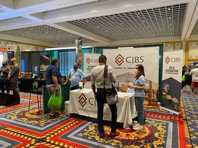 We have the grooviest accountants!