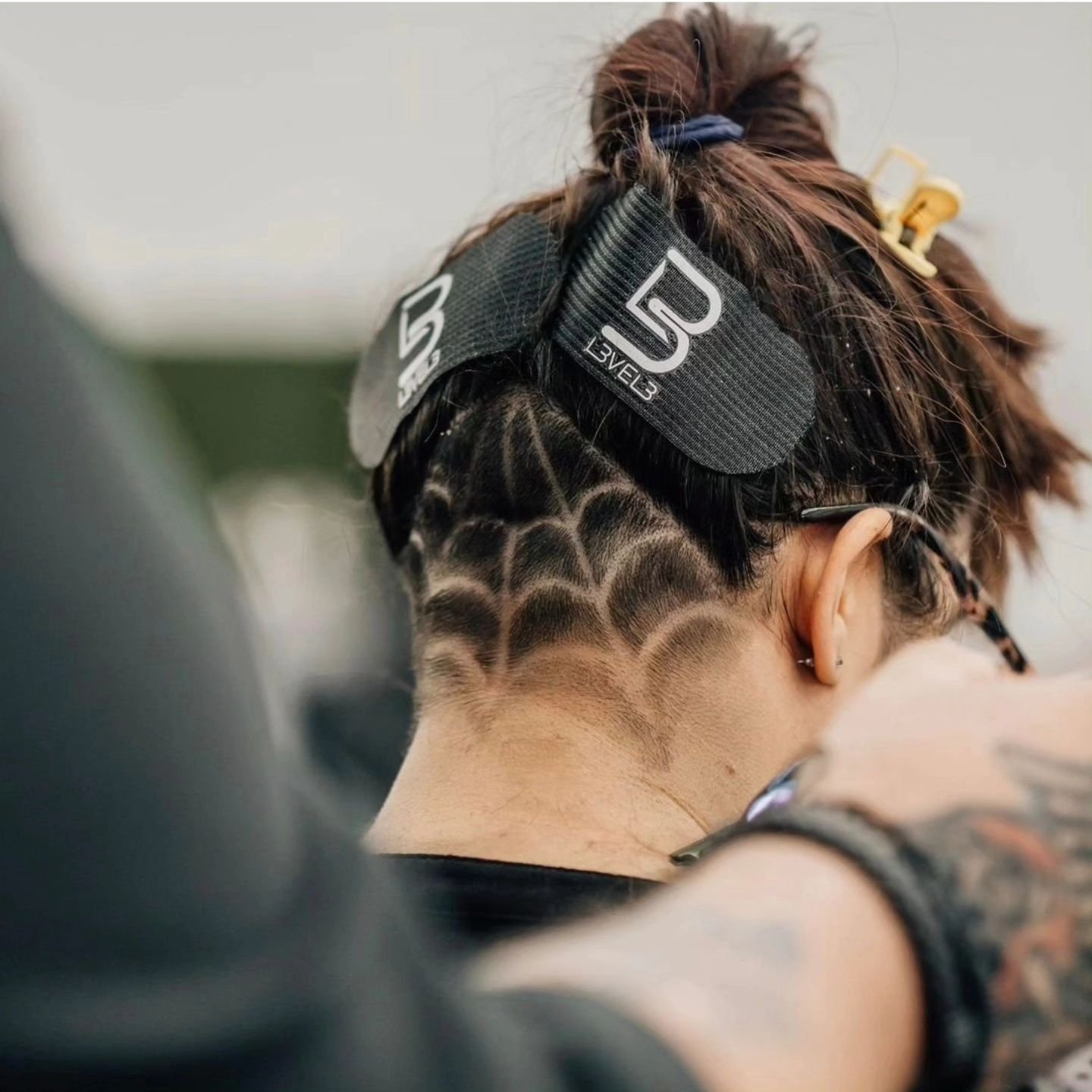 Elevate your style with a touch of the unexpected! 🕷️ This spiderweb design is perfect for those who dare to stand out. Ready for a fresh look? Book your appointment today and let us create something uniquely you!

📍Ultimate Barber Co.
✨️ We take w