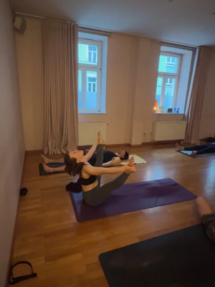 🌿 Join us - Summer retreat &lsquo;26 at Schliersee 🌿
June 18-21 | YOGAHAUS Samvit 🏠 

Morning Asana, Pranayama &amp; Meditation, delicious Ayurvedic food, hikes and lake time&hellip; and lots of time together 🧚🏼

Limited spots

Dm for more infor