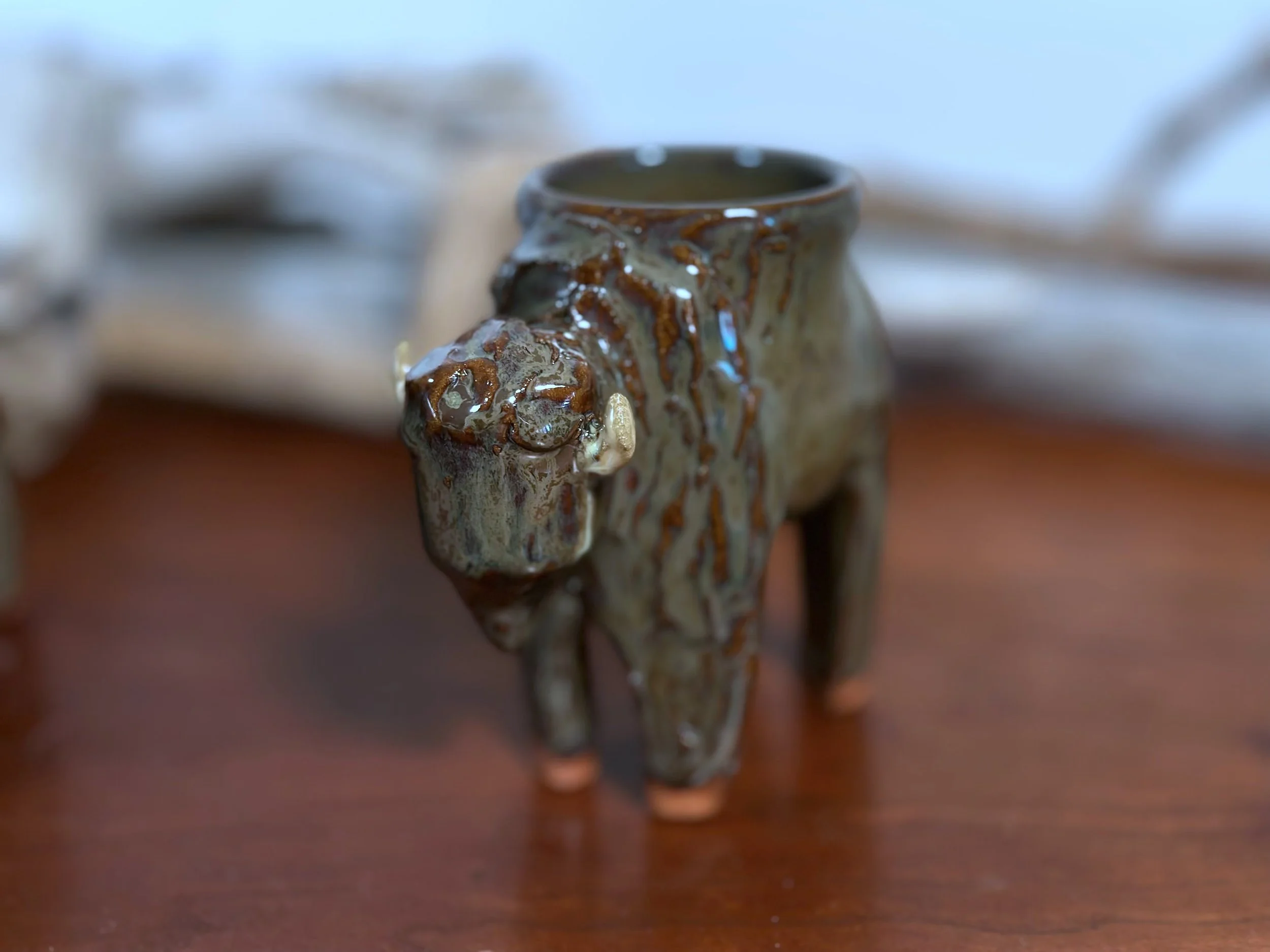 brown Biso small - yellowstoneware by jesse fales 2026.jpg