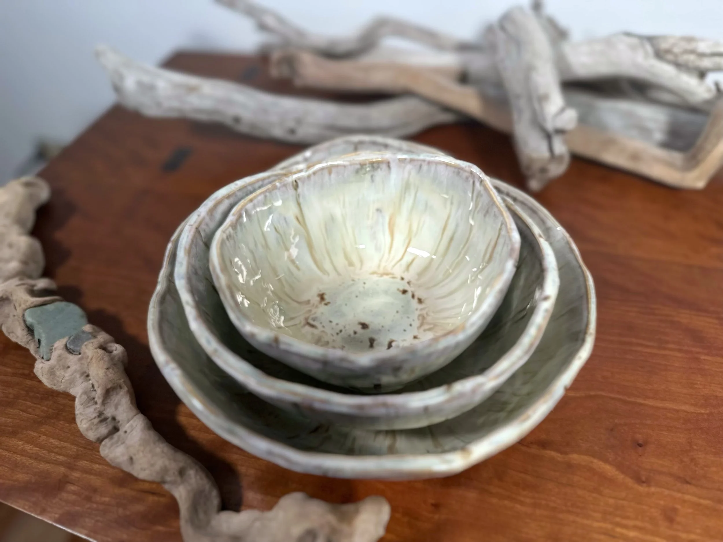 set 1 of 3 nesting bowls 2026 aspen bark collection by yellowstoneware by jesse fales showing the  3 bowl.jpg