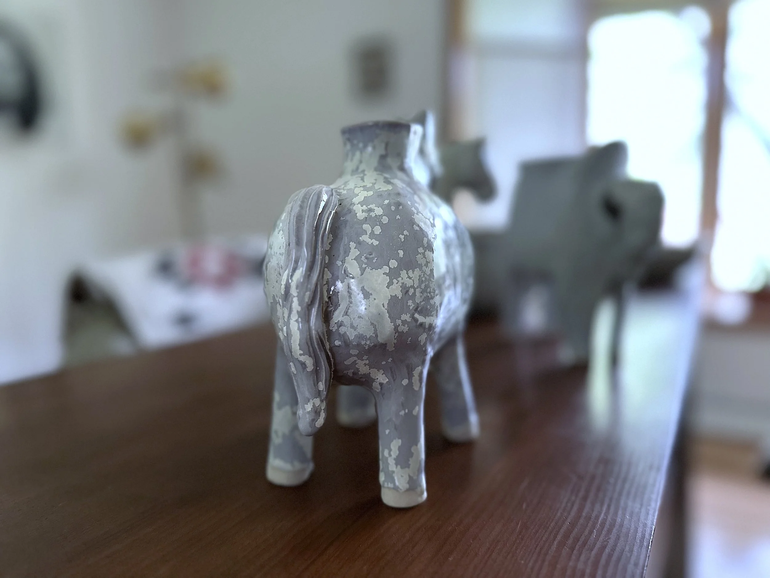 Back of Spotted light grey horse vase large by yellowstoneware by Jesse FAles.jpg