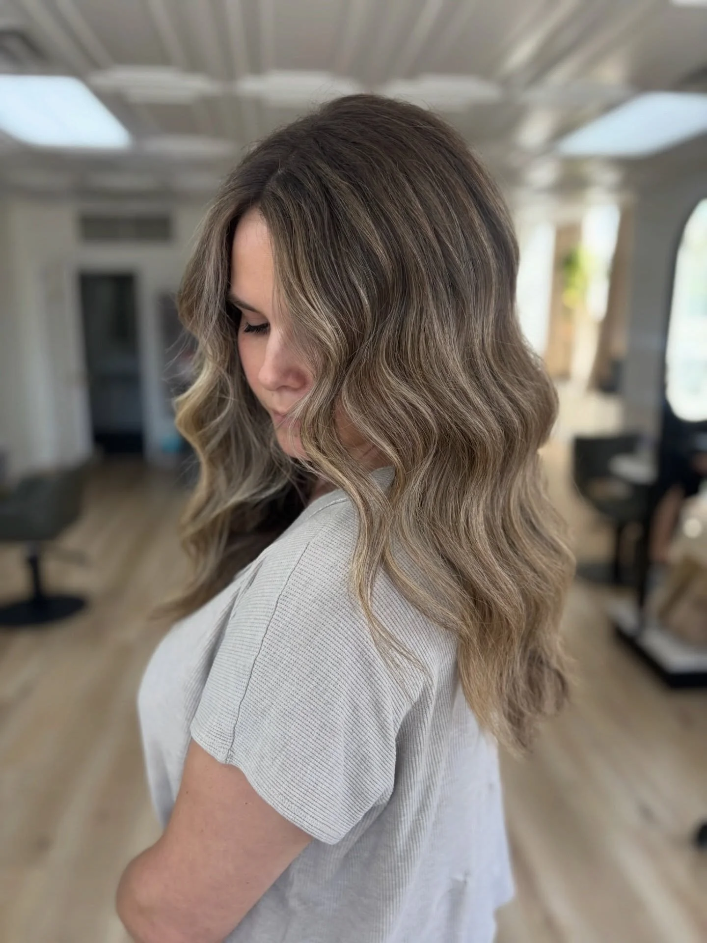Ummm hello gorgeous?! ✨

Right here in the heart of Elizabeth City &mdash; come sit in our chair and step into spring feeling like your best self! 🌷

Hair by @blondesandbraids_ 

#elizabethcitync #elizabethcityhair #elizabethcityhairstylist #downtow
