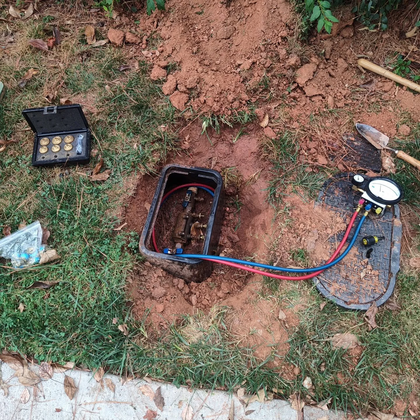 Backflow Testing in DeKalb county today.
 If your irrigation backflow is due for annual testing give me a message or call today! 

#BackflowTesting #dekalbcounty
