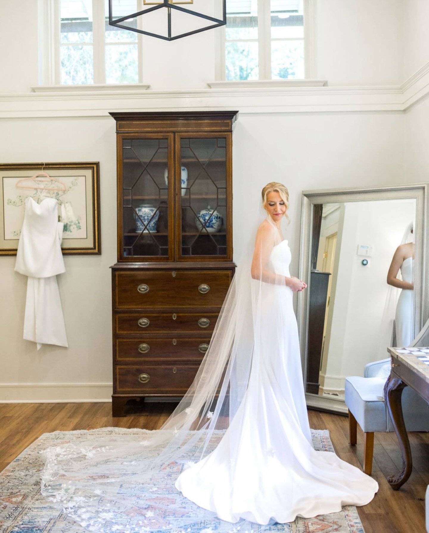 When the light is perfect.

Vendor Spotlight:
- Coordinator: @marmarosproductions
- Photographer: @heatherdettorephotography 
- Bridal Beauty: @brushworx
- Venue: @catorwoolfordgardens 

&mdash;

🩵: Brushworx: Hair &amp; Makeup
👰🏻&zwj;♀️: Weddings