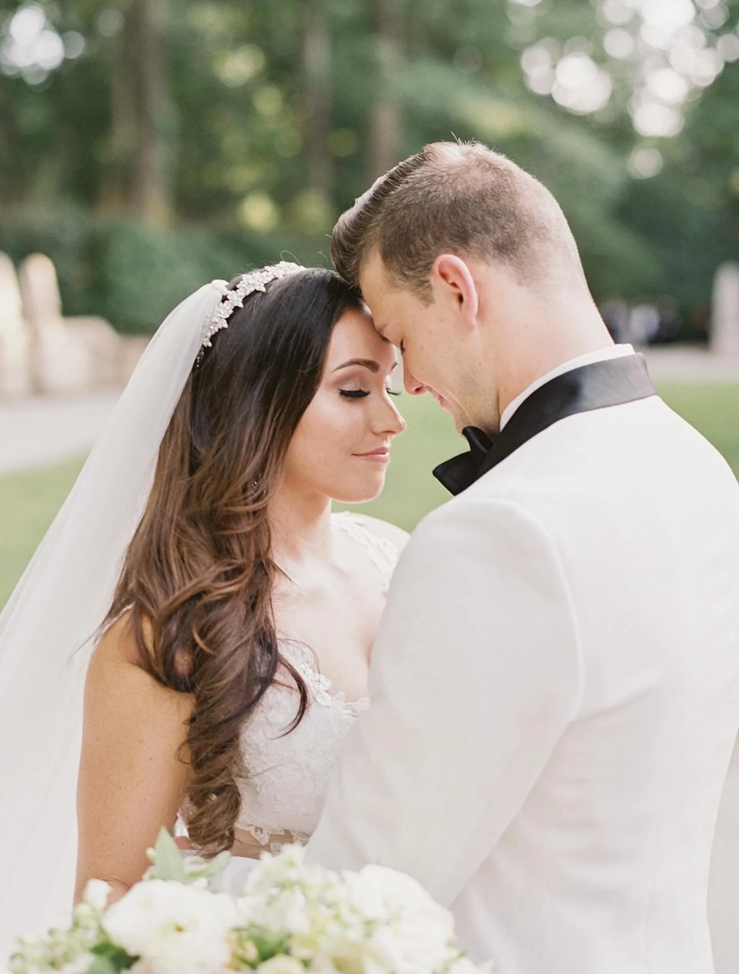 A love this pure deserves the perfect &ldquo;I do.&rdquo; ✨

Vendor Spotlight:
Photography: @tanya.menoni 
Bridal Beauty: @brushworx
Venue: @ahcweddings 

🩵 : Brushworx: Hair &amp; Makeup
👰 : Weddings | Engagements | Events
💻 : www.brushworx.net
✨