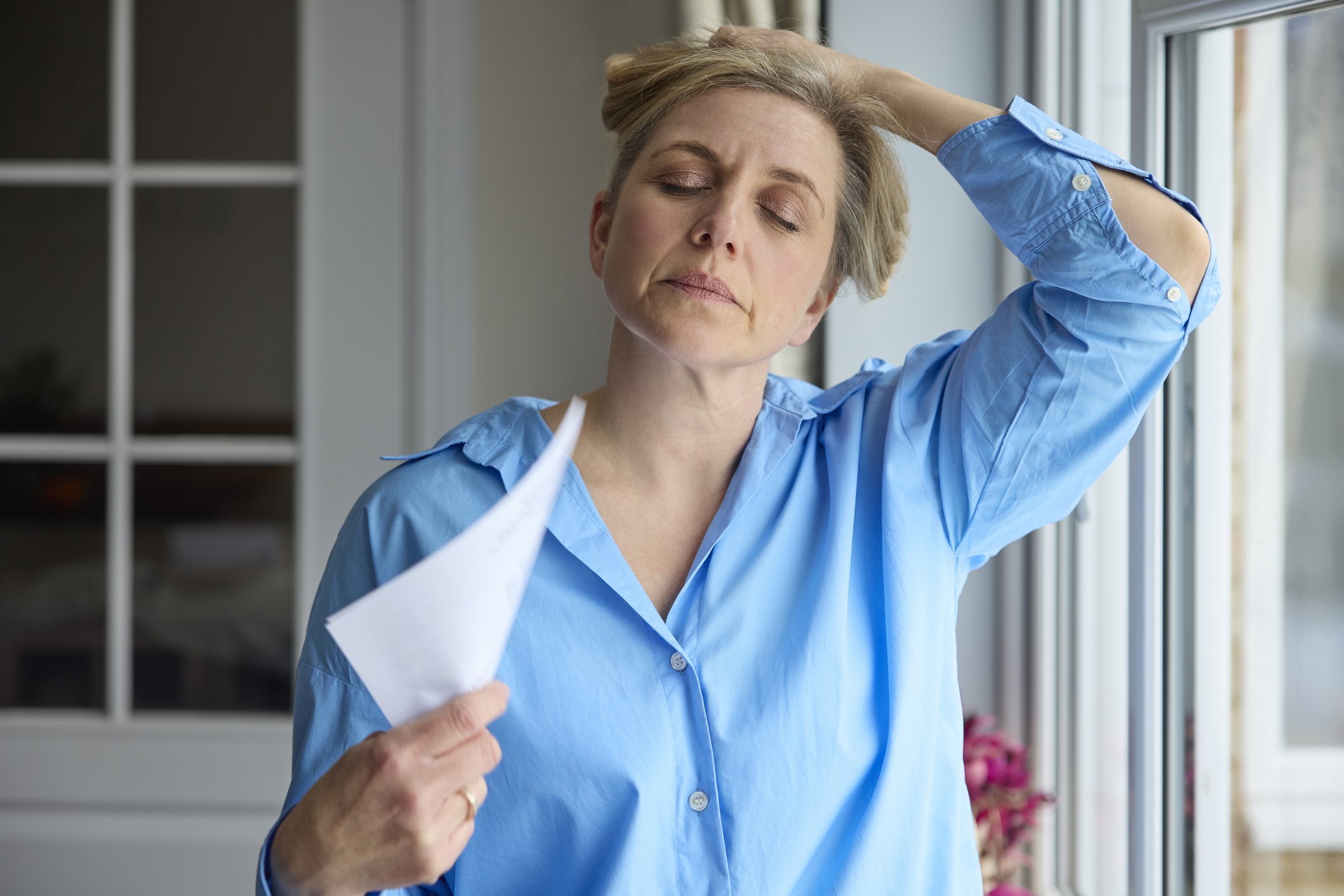 Non-Hormonal remedies for hot flashes 