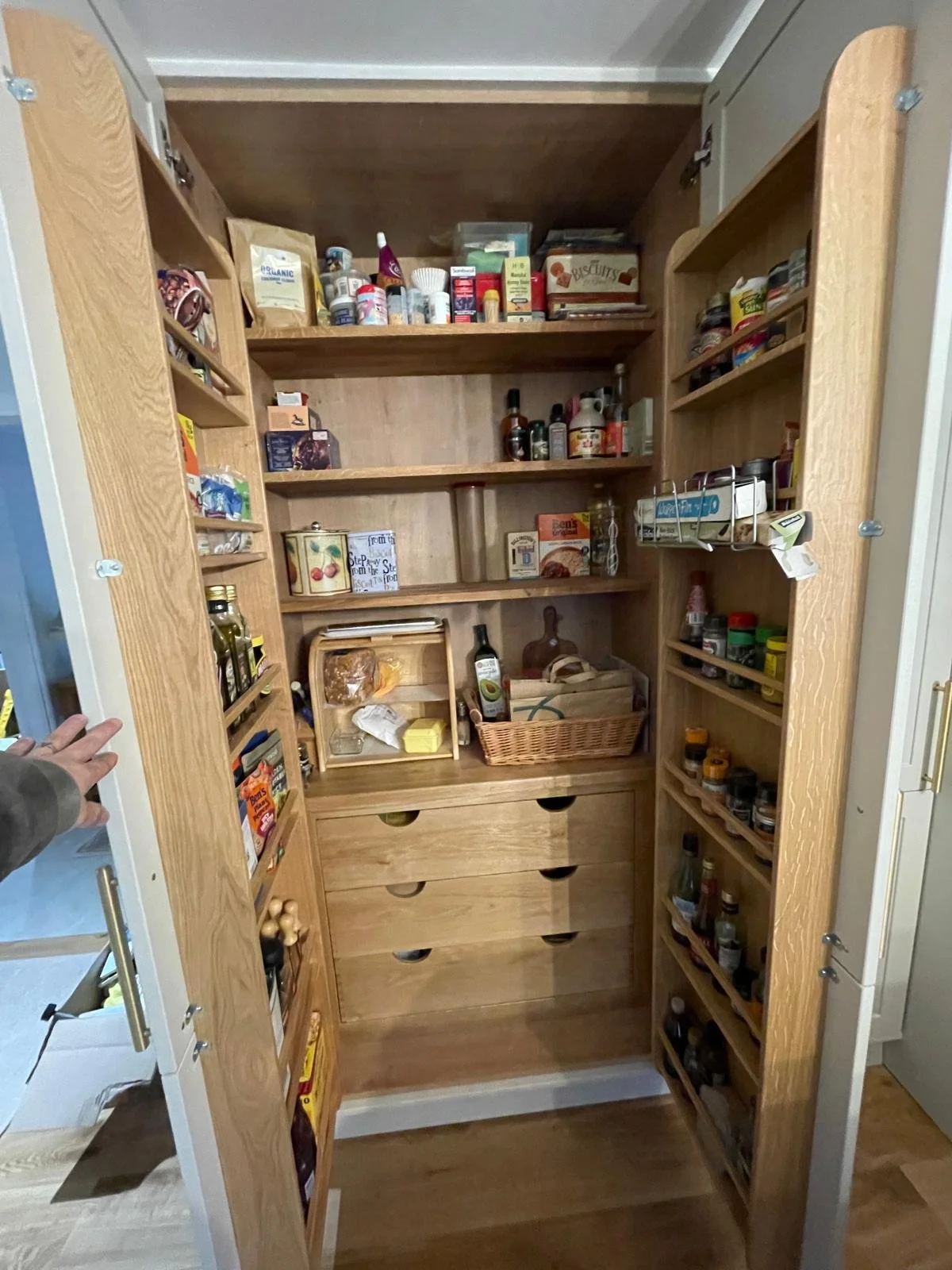 Pantry installation kitchen fitter southampton romsey home renovation.JPG
