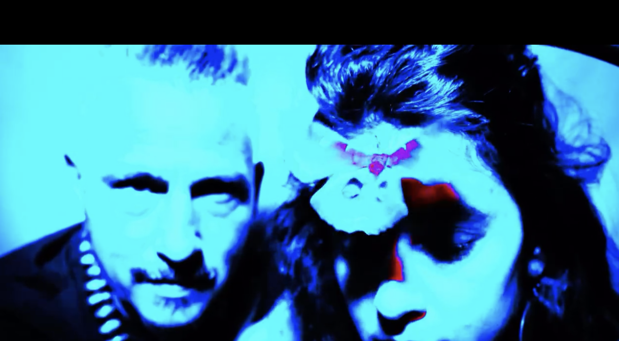 Free Show: Muthabug