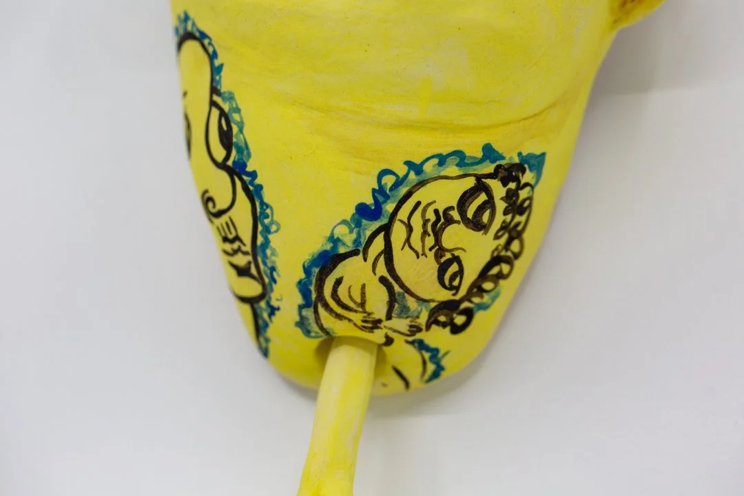 Yellow Floating Head