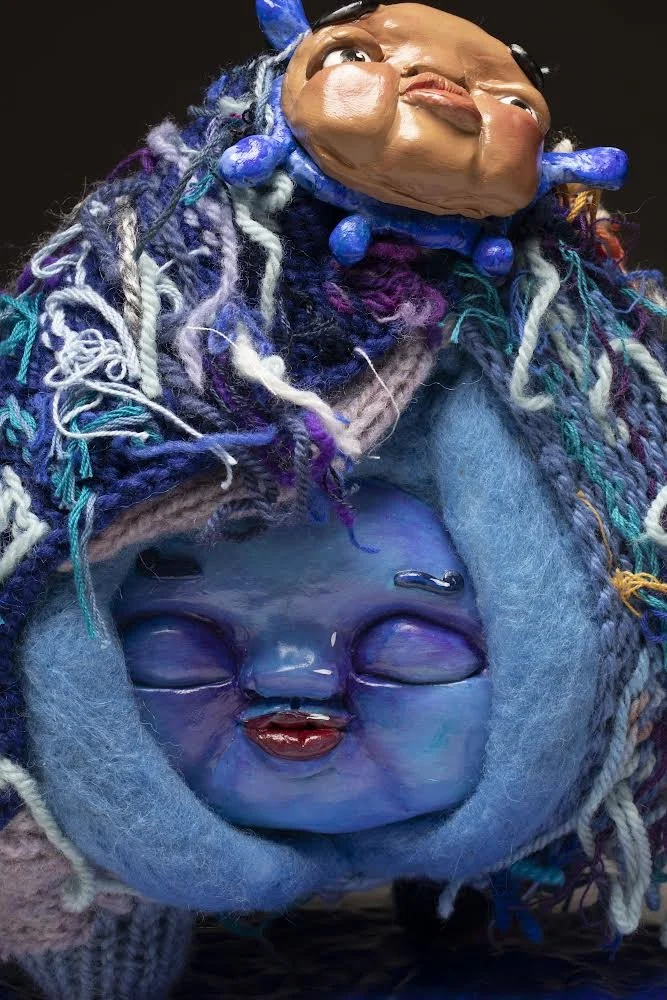 Sad Blue.

Polymer clay, wire, yarn, on wood 
31 x 28 x 18 cm
2023