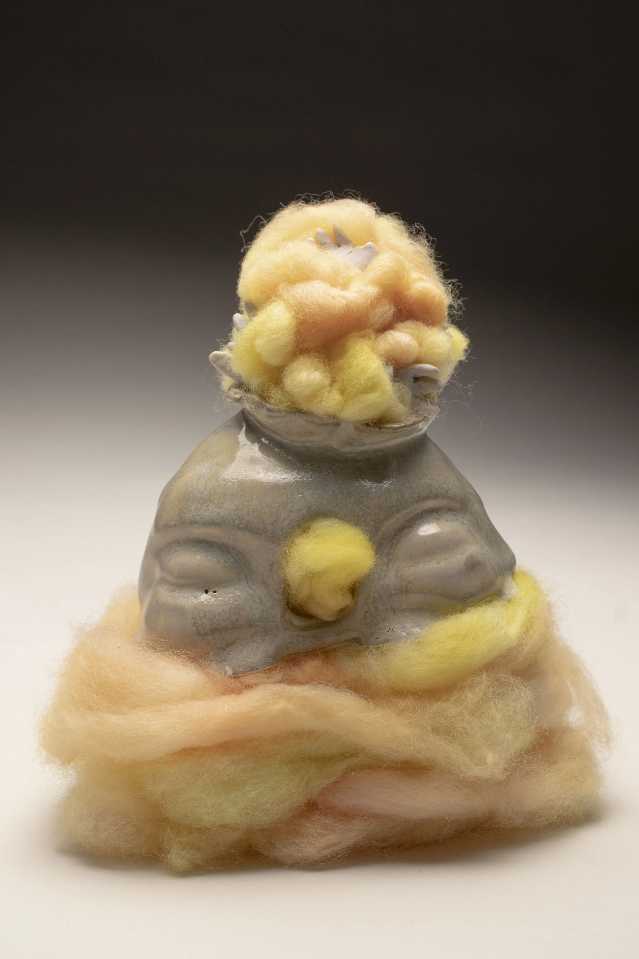 Don't Think Do (orange).

Stoneware, dyed wool
13 x 8 x 8 cm
2023