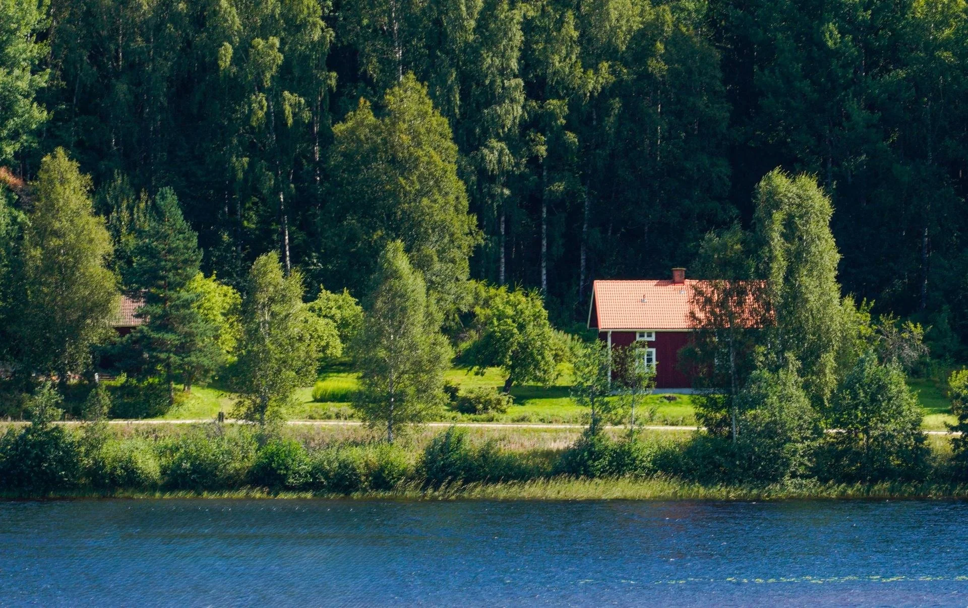 red roof house.jpg