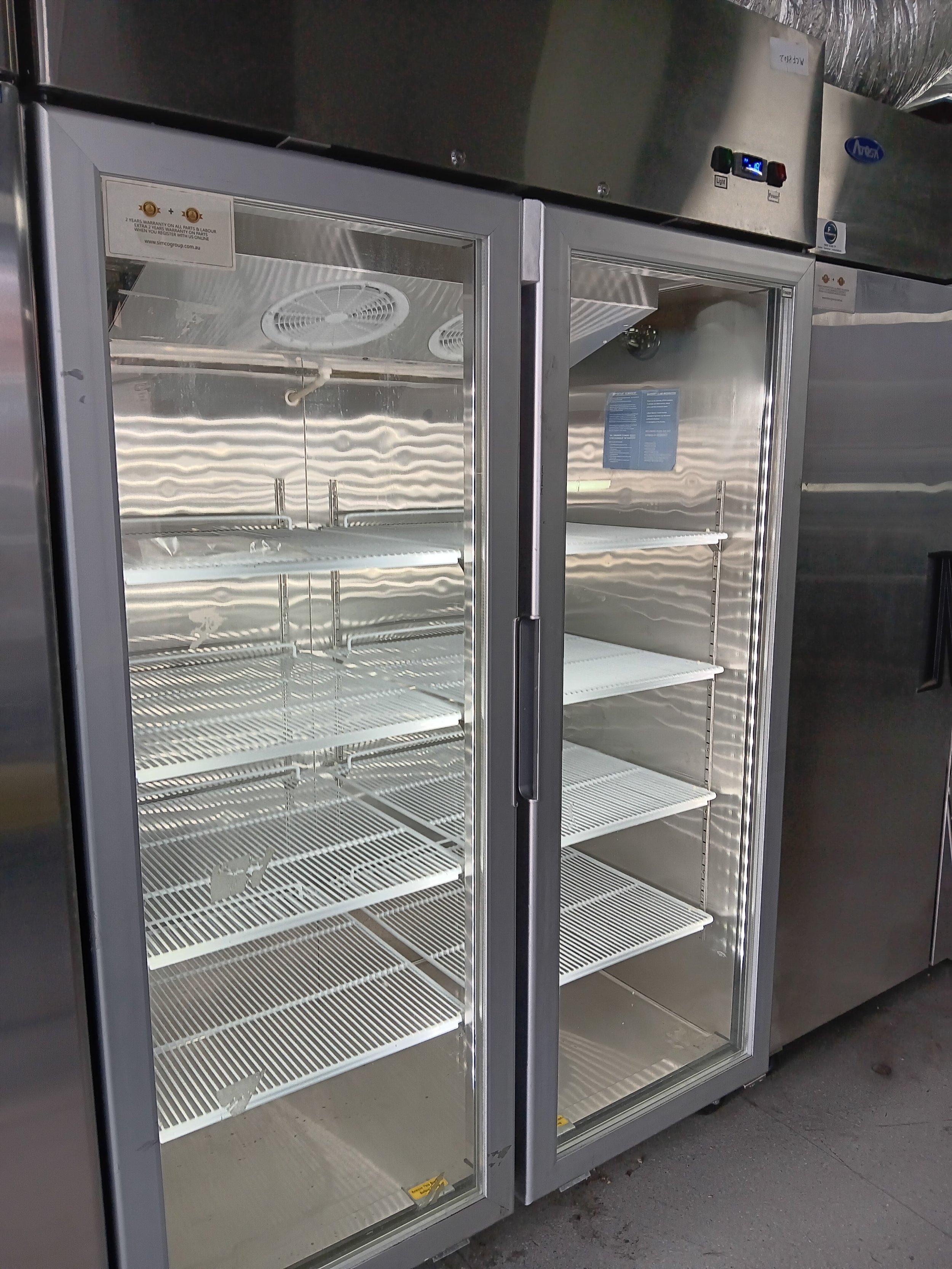Gastronorm 2-door display freezer||
Model: MCF8602GR||
Height: 2105mm||
Width: 1314mm||
Depth: 845mm||