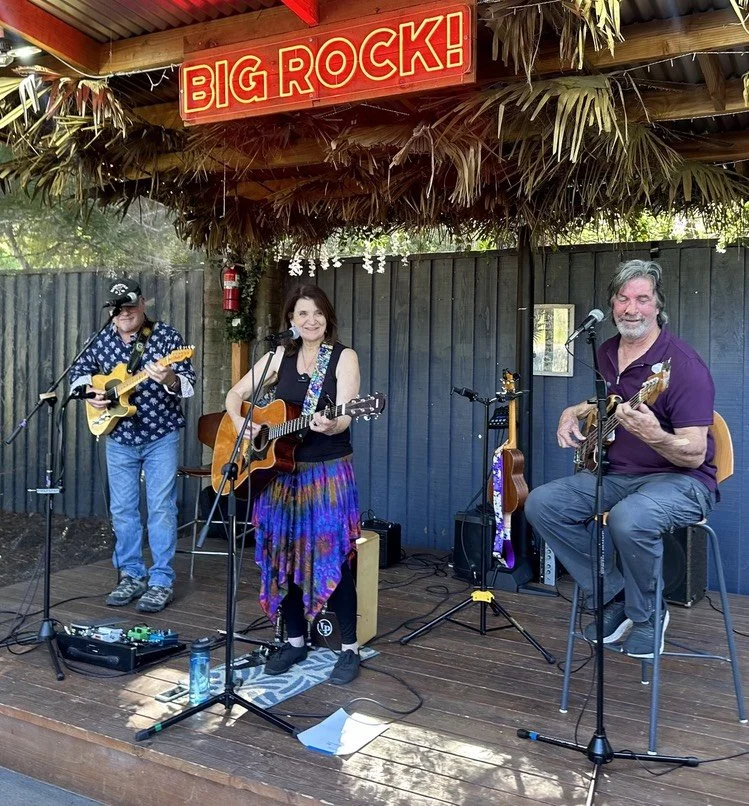 Big Rock Cafe