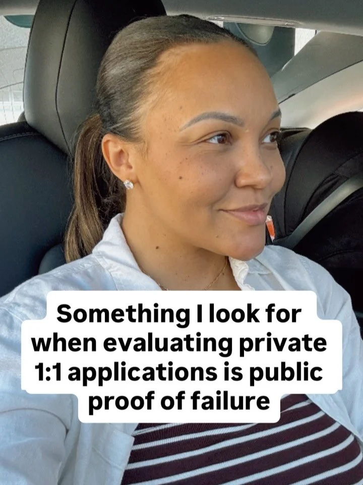 When I&rsquo;m reviewing private 1:1 applications, the most polished ones are usually the ones I&rsquo;m most cautious about. Here&rsquo;s what I actually look for and on slide 10 you&rsquo;ll find 5 questions I use to evaluate it. ✨