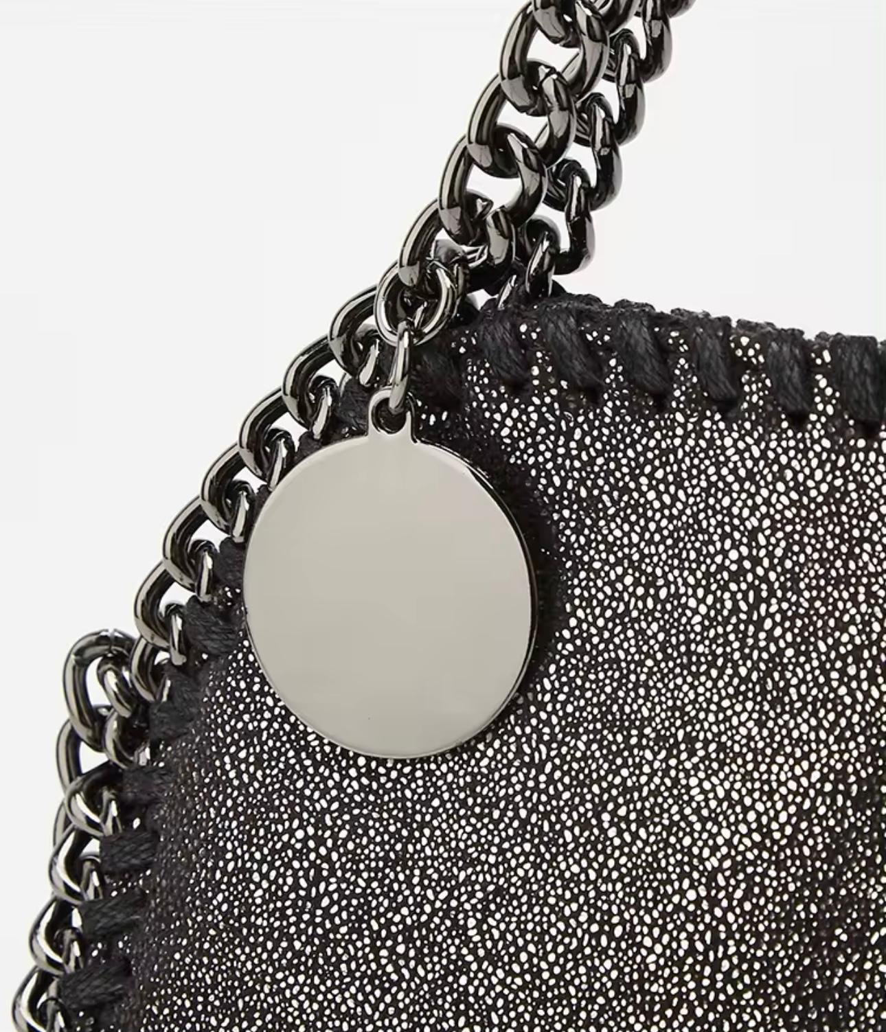 Falabella Mini 4.jpg