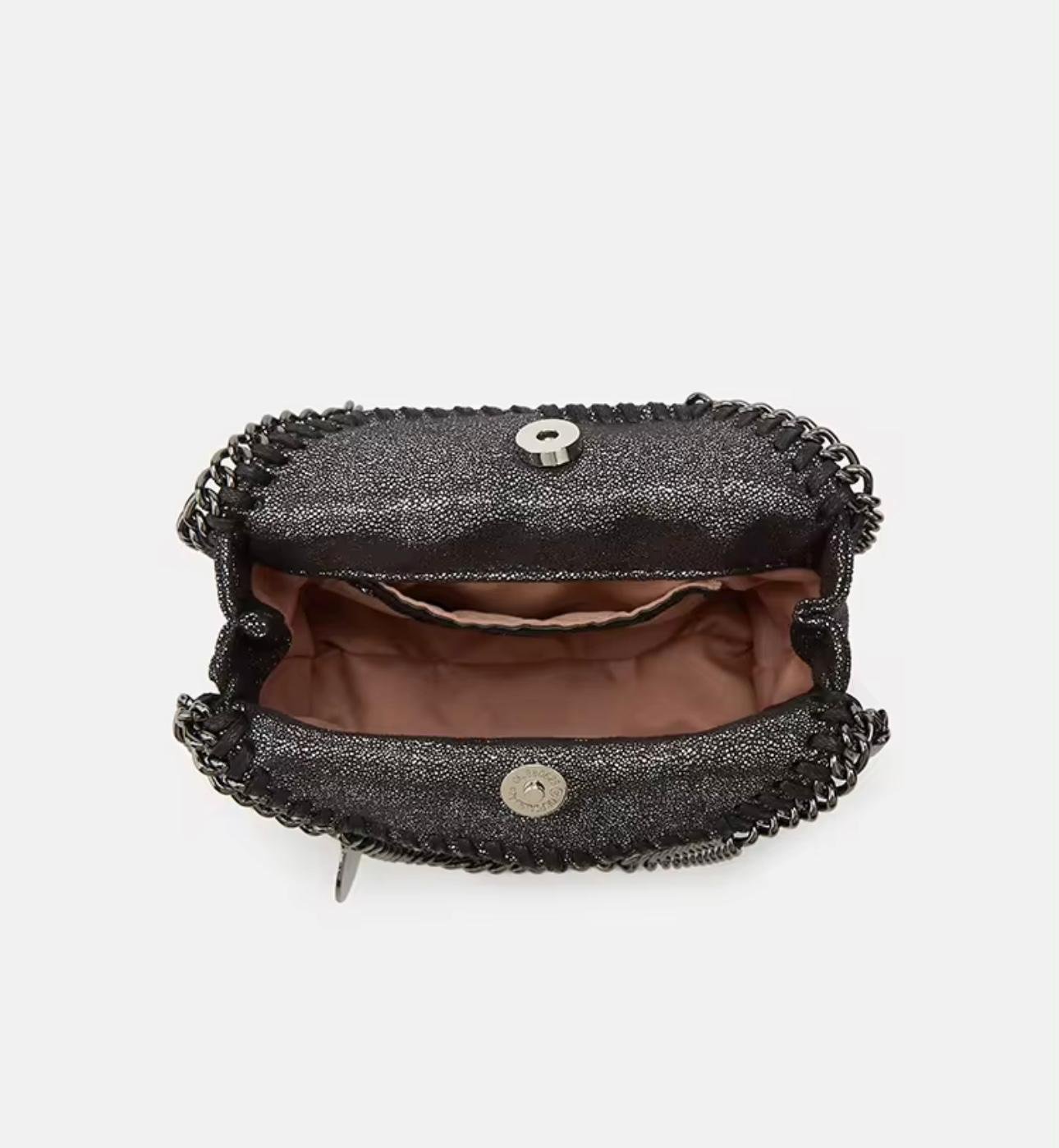 Falabella Mini 2.jpg