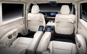 Lexus LM5.jpeg