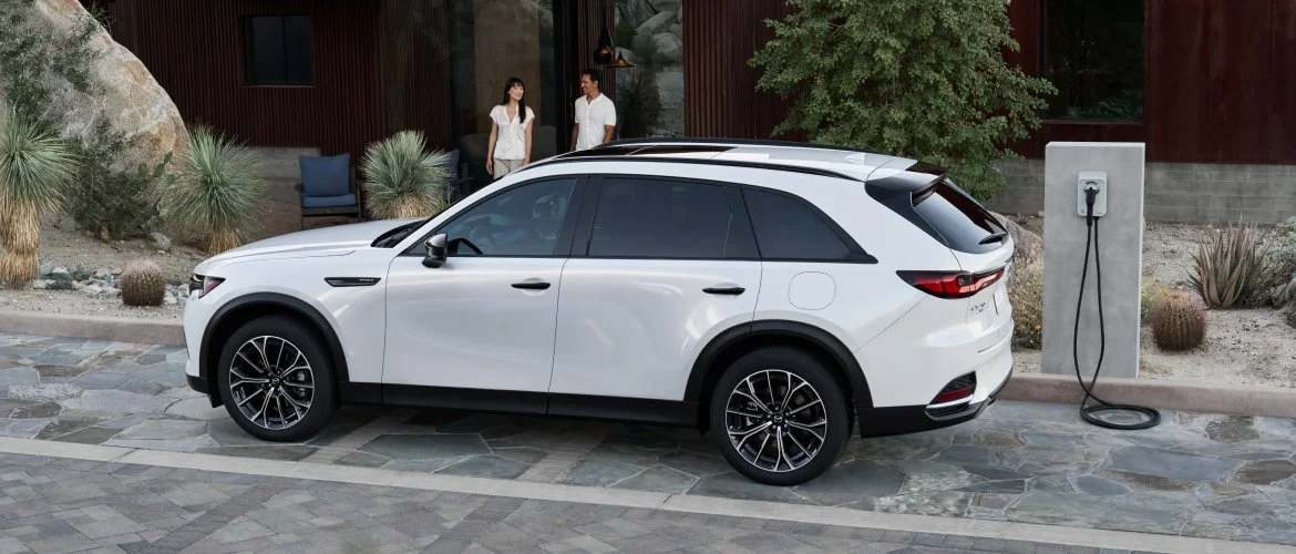 2025 Mazda CX-70 PHEV