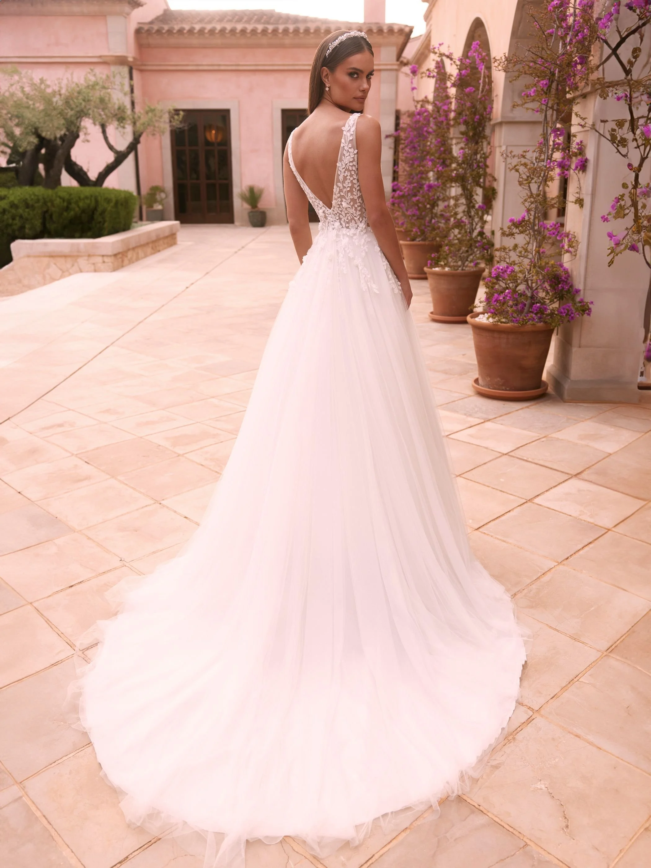 bianco-evento-limited-dress-aspasia-_3_.jpg