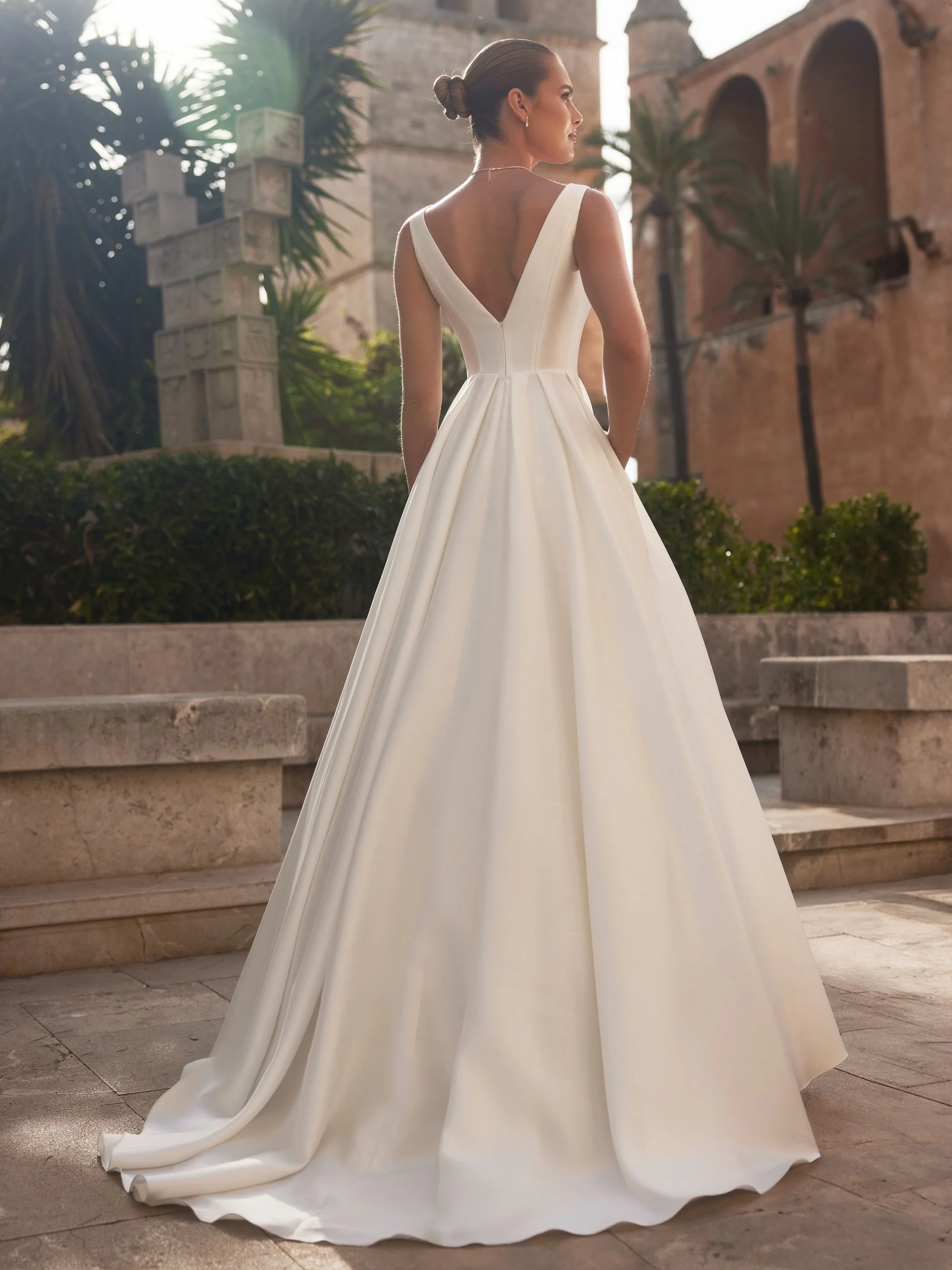 bianco-evento-bridal-dress-idalia-_2_.jpg