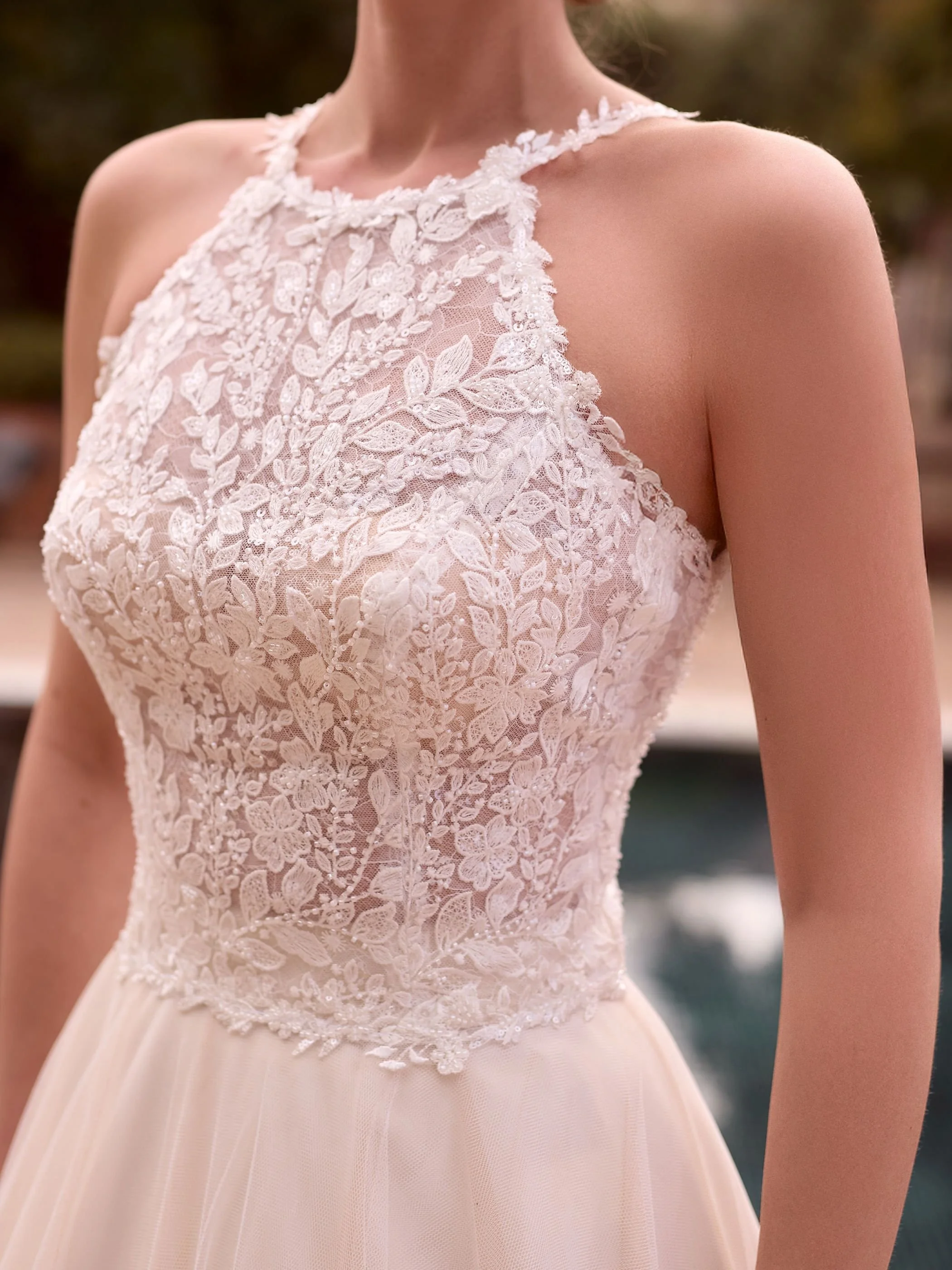 bianco-evento-bridal-top-e502-_3__1.jpg