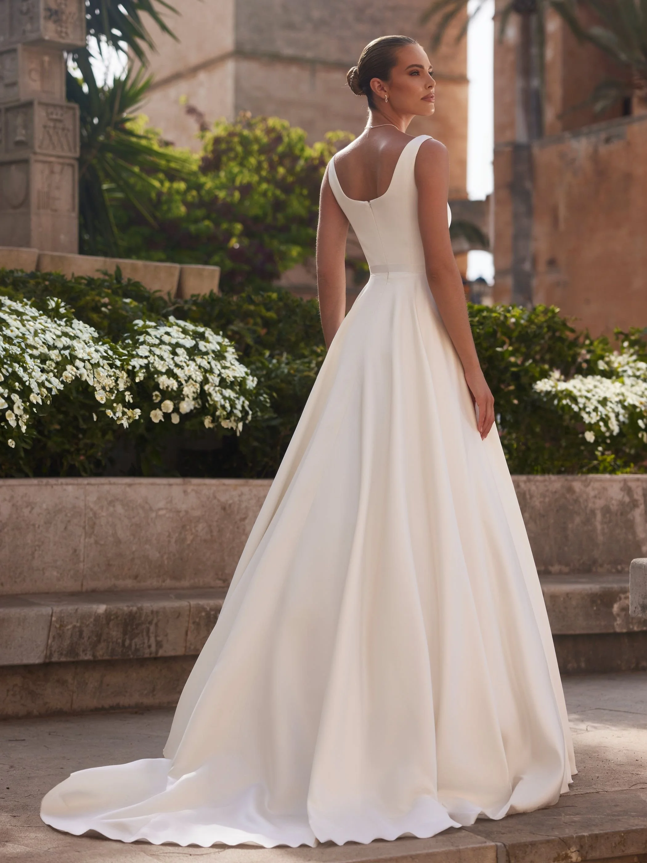 bianco_evento-bridal-dress-levente-_2_.jpg