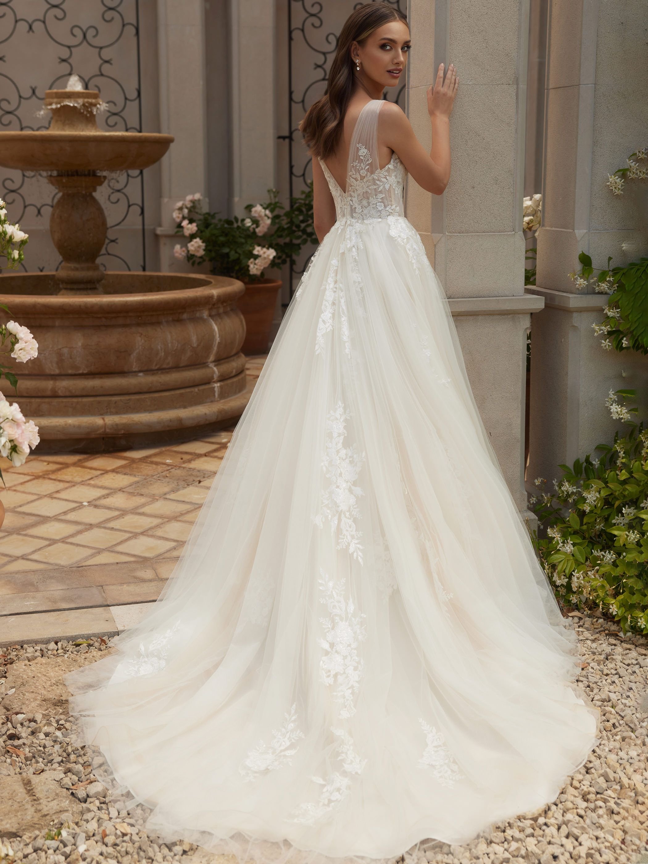 bianco-evento-limited-dress-sardonyx-_2__1.jpg