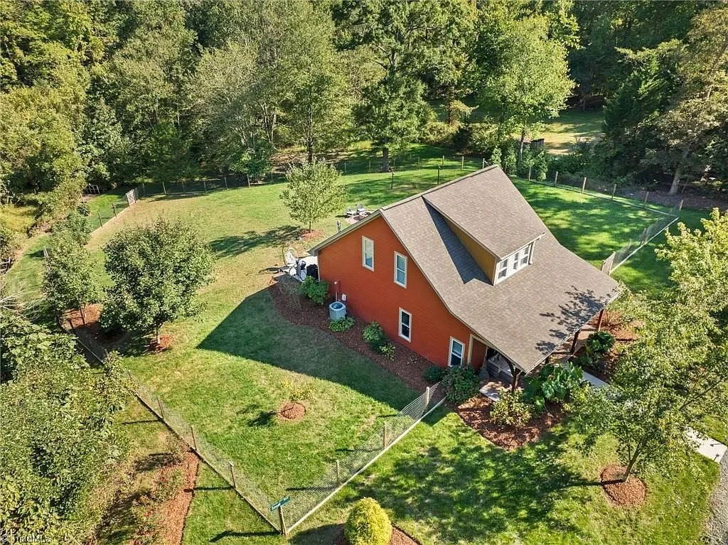 4 Acres - North Carolina