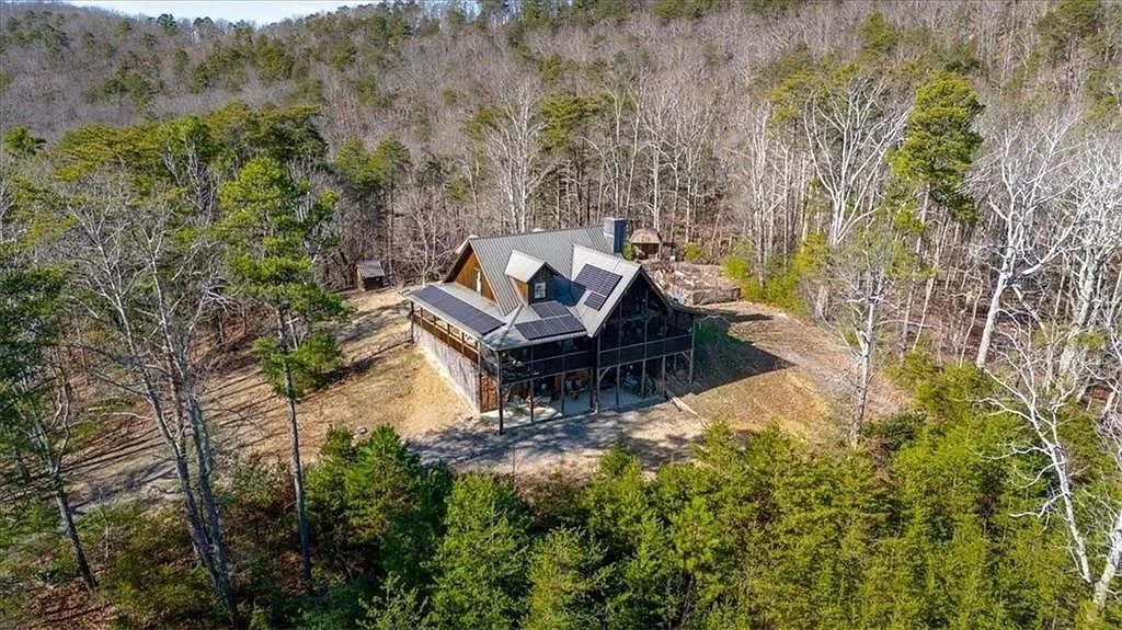 197+ Acre Georgia Mountain Estate For Sale | Solar-Powered Log Cabin Retreat in Rome, GA
