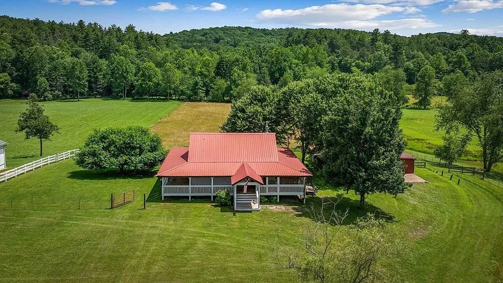 Dream Farmstead Living on 5 Scenic Acres Near Blue Ridge, Georgia