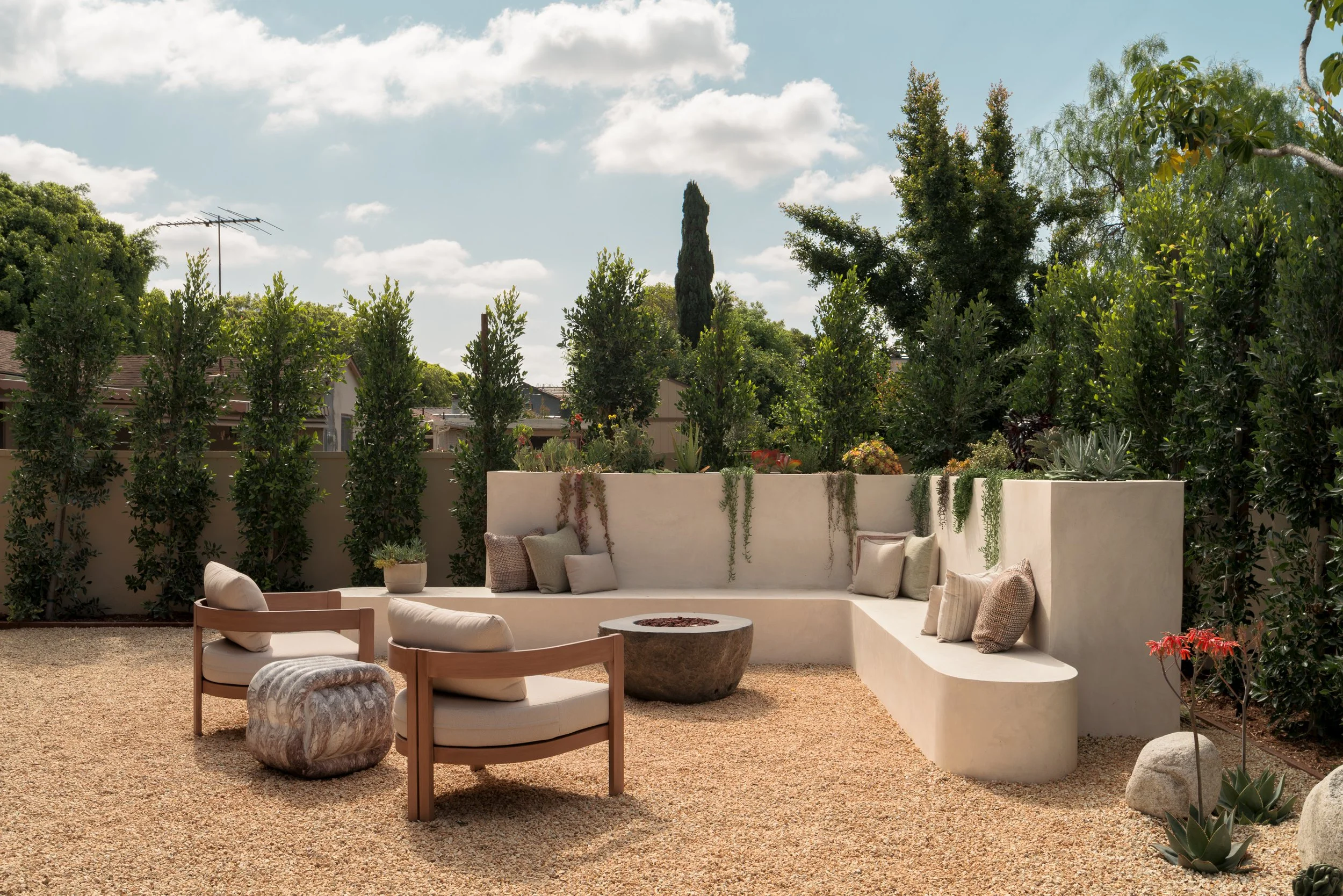 4333 Vinton - Evan Ramzi - Web-9.jpg