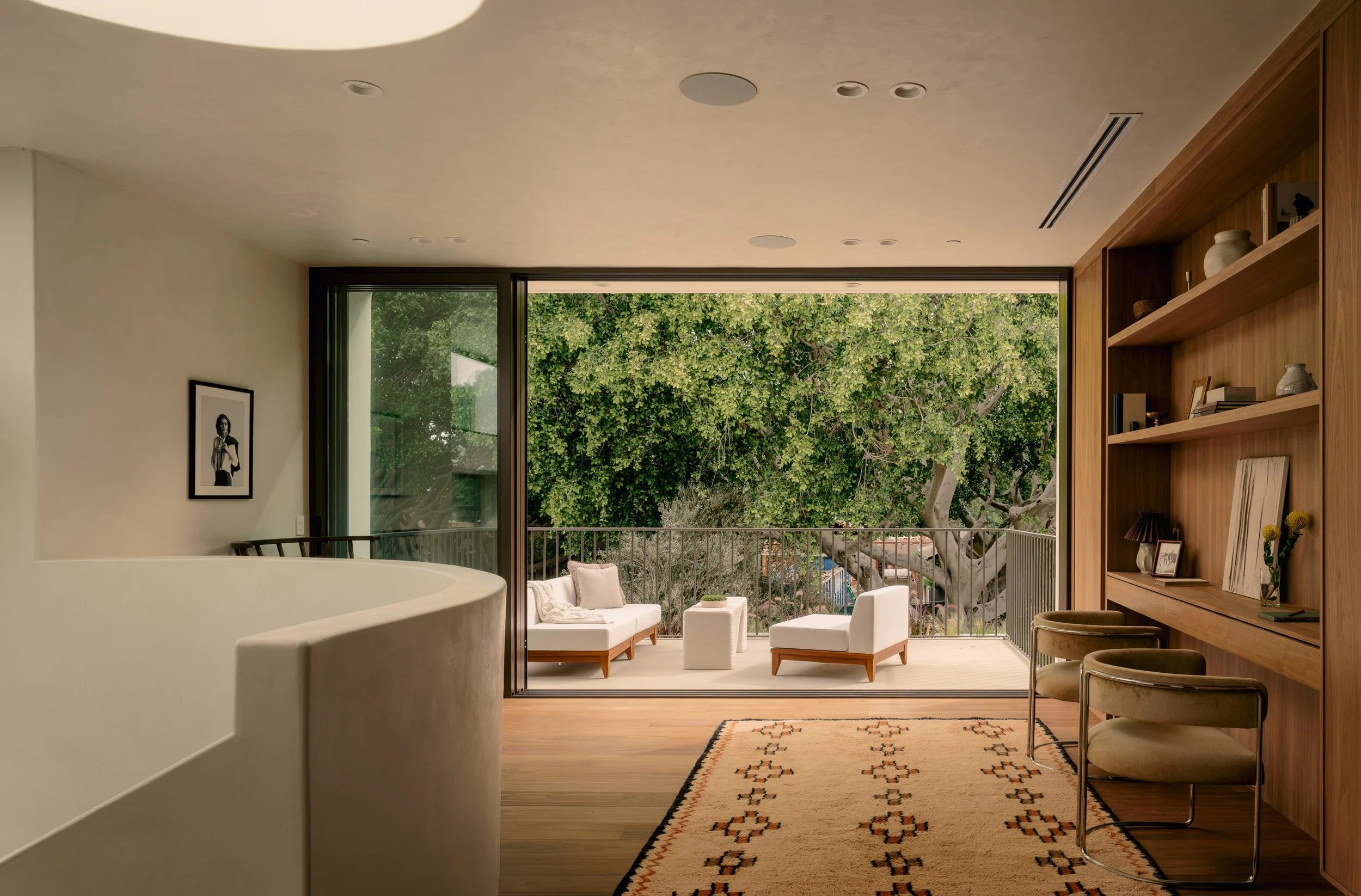 4333 Vinton - Evan Ramzi - Web-3.jpg