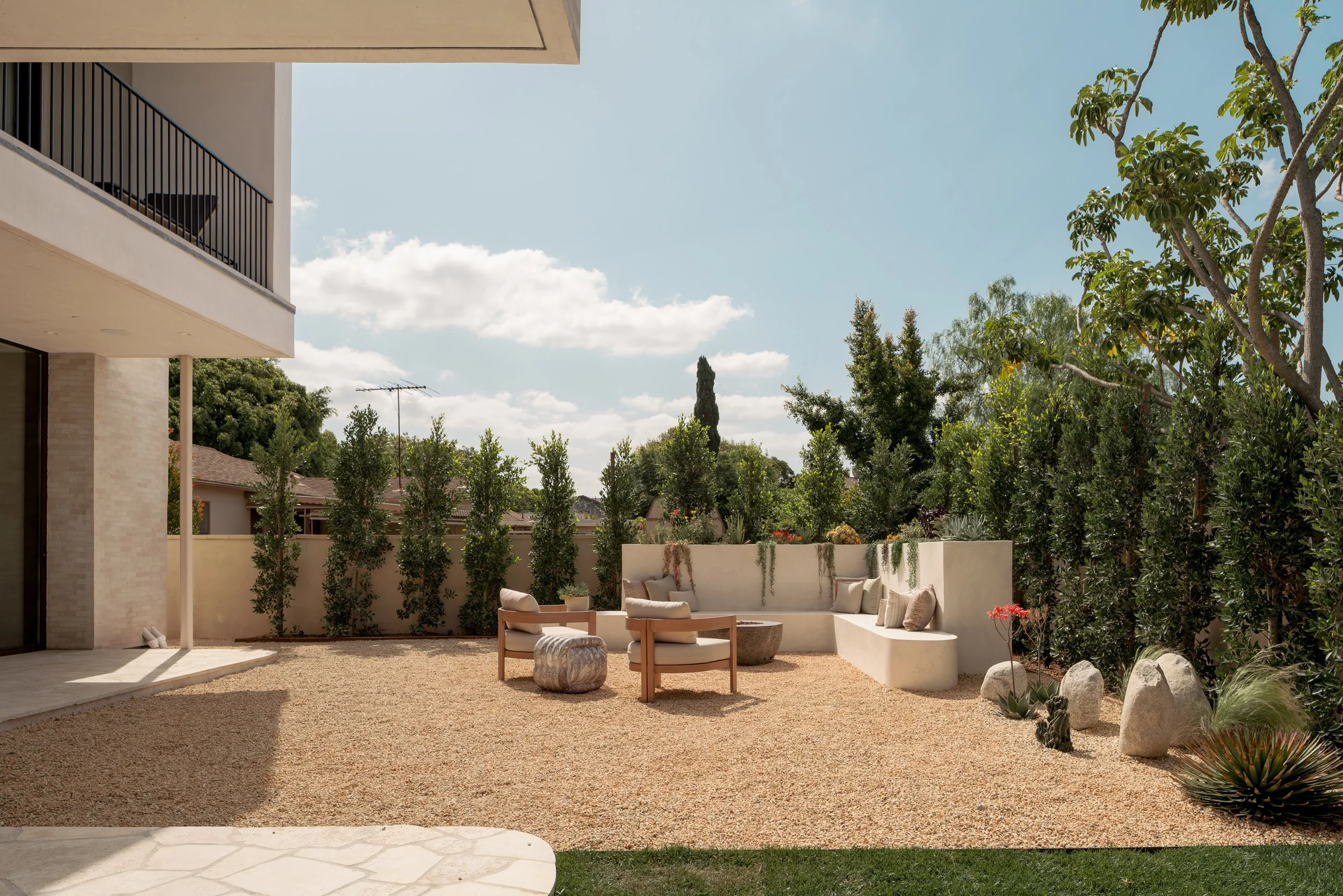 4333 Vinton - Evan Ramzi - Web-8.jpg