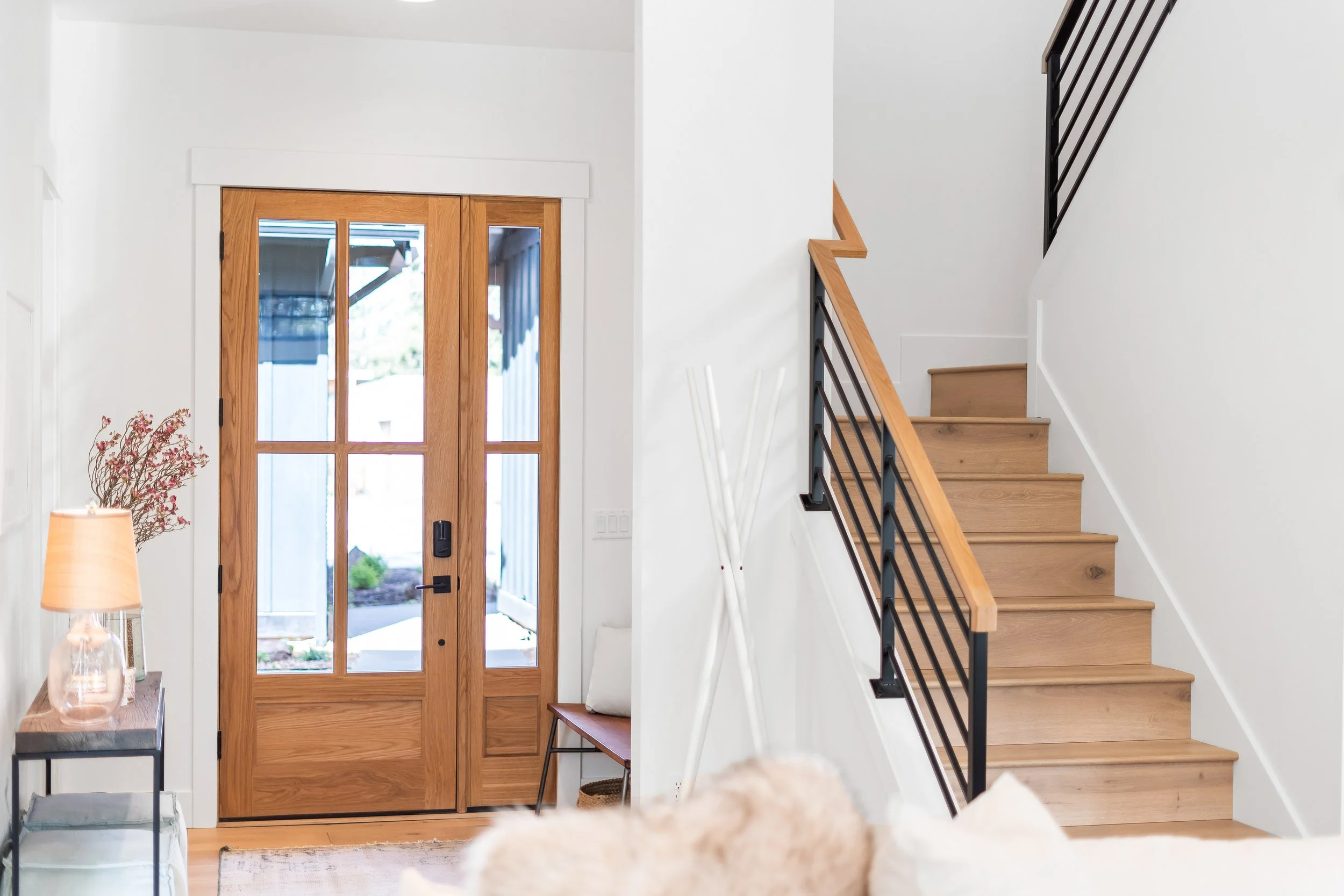 Welcoming entry vignette
