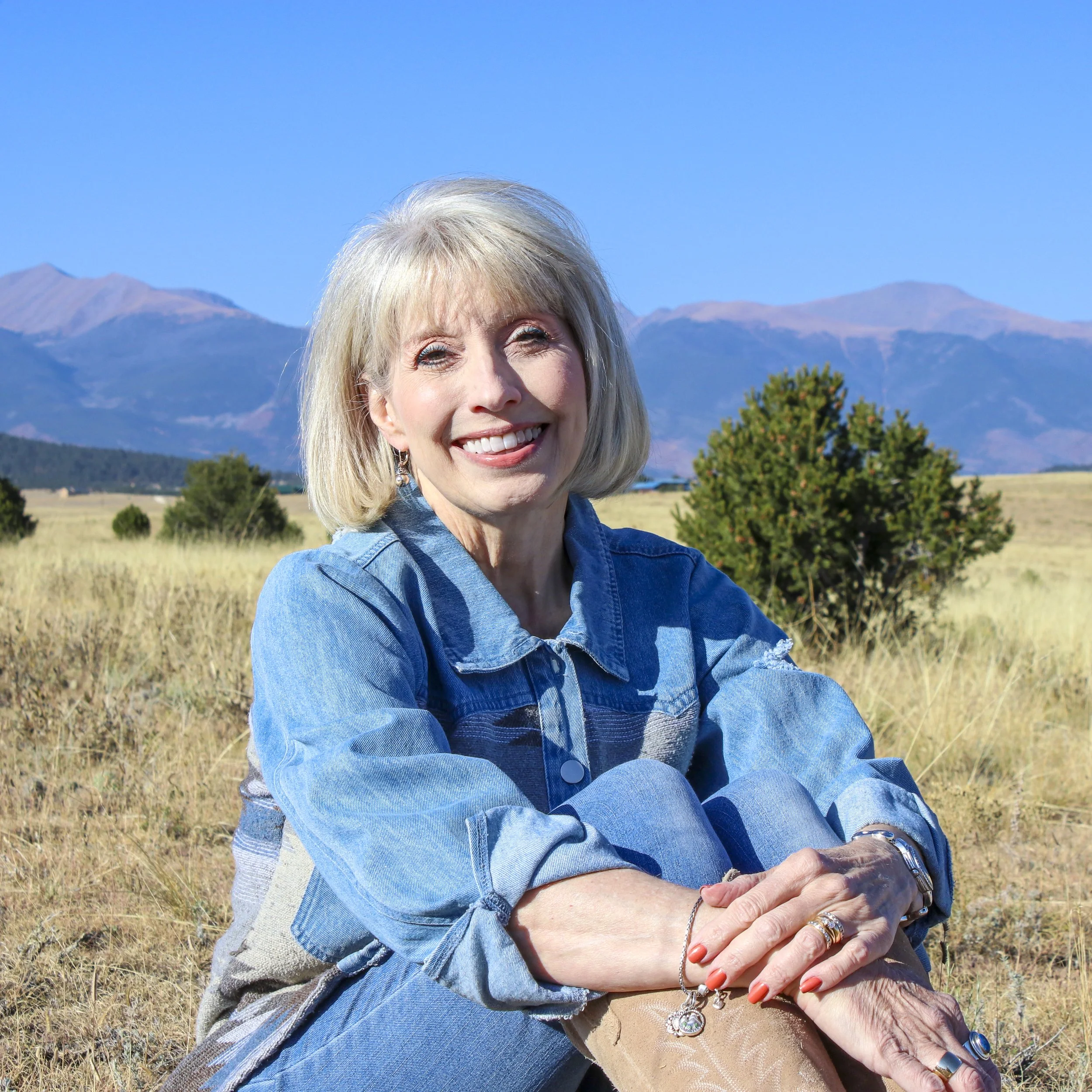 About — Elizabeth Tomme