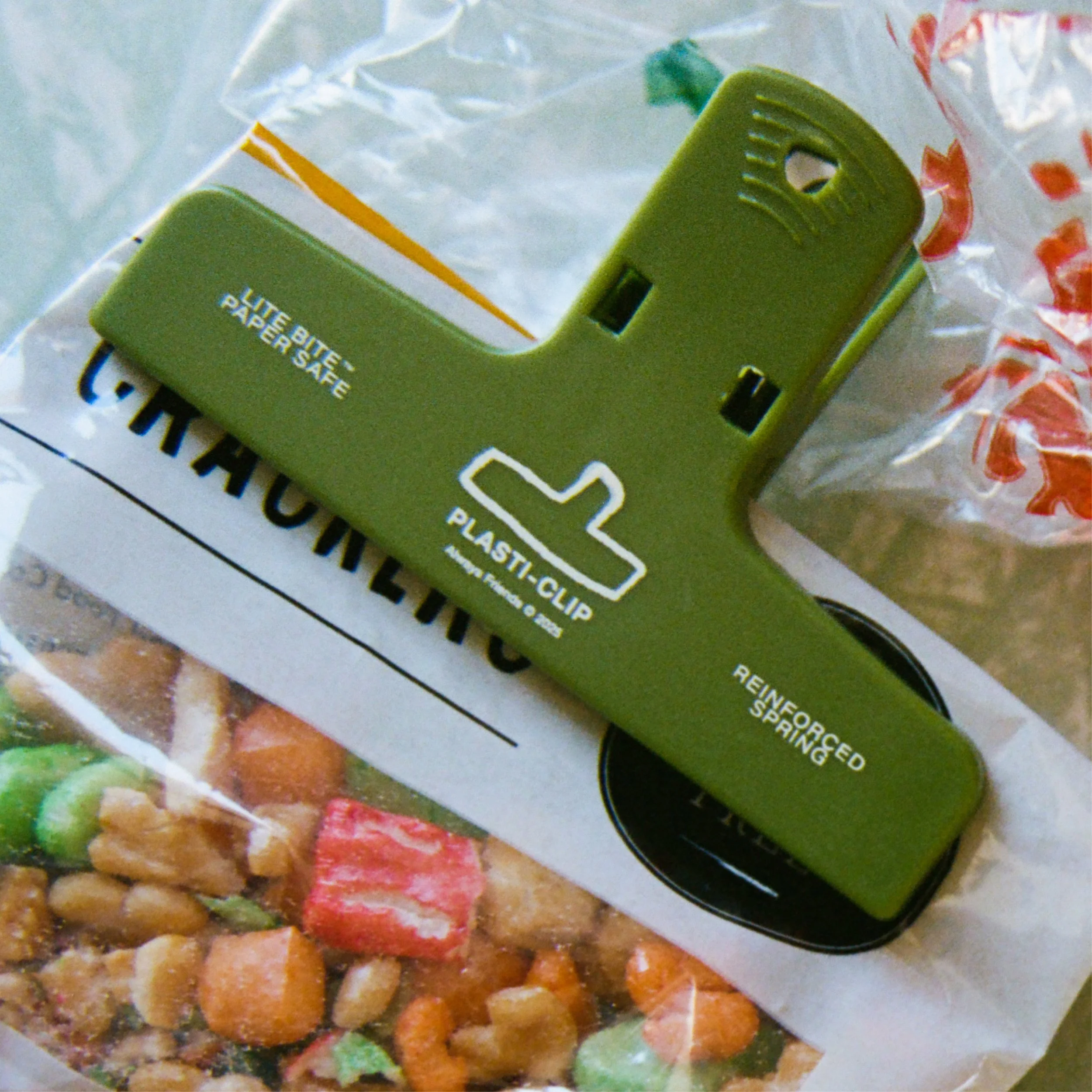 "Classic" Plasticlip - [8 Colours]