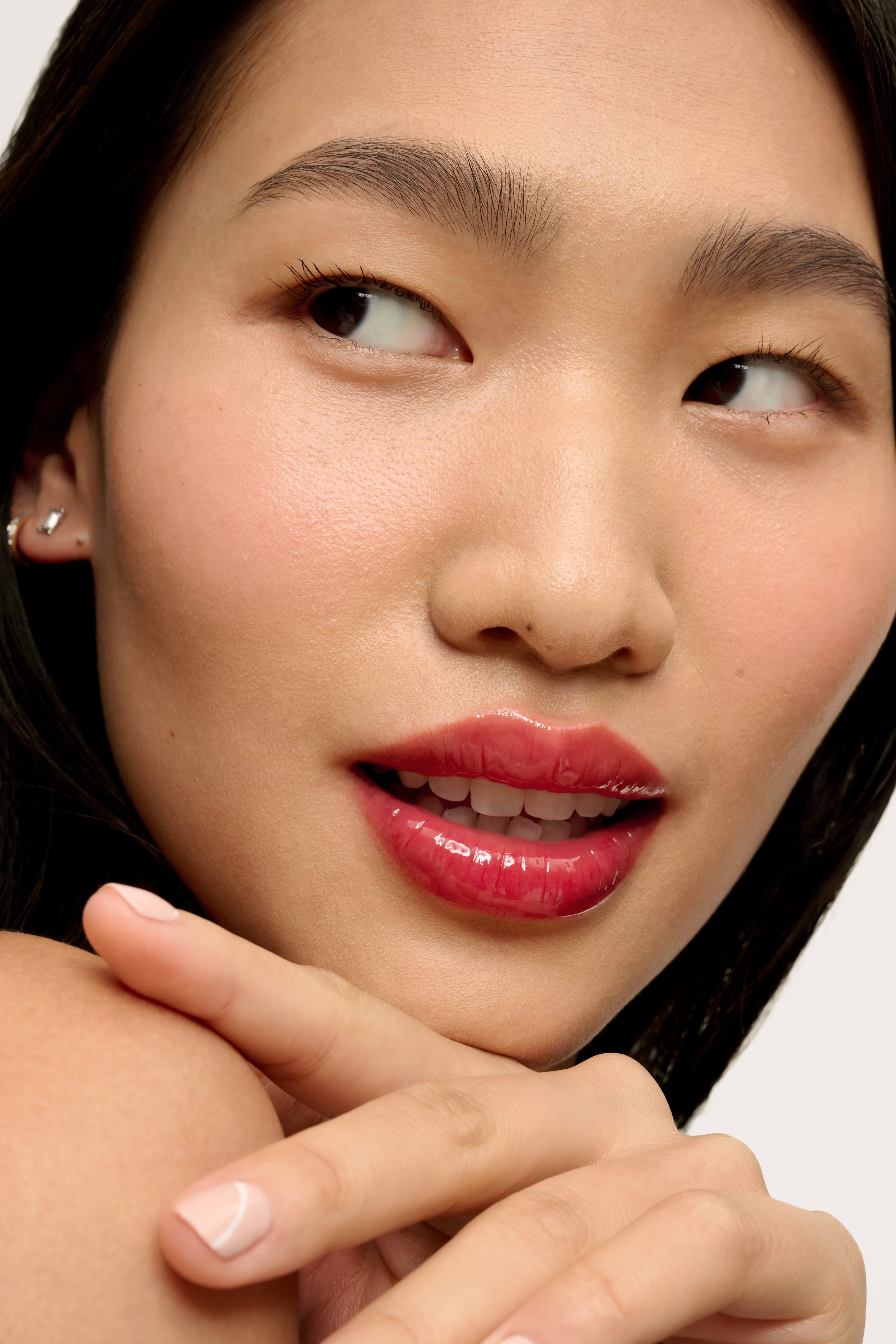 SHOT 7 – GRACE – OG ROSE TINT – ASPIRATIONAL W PRODUCT_0571.jpg