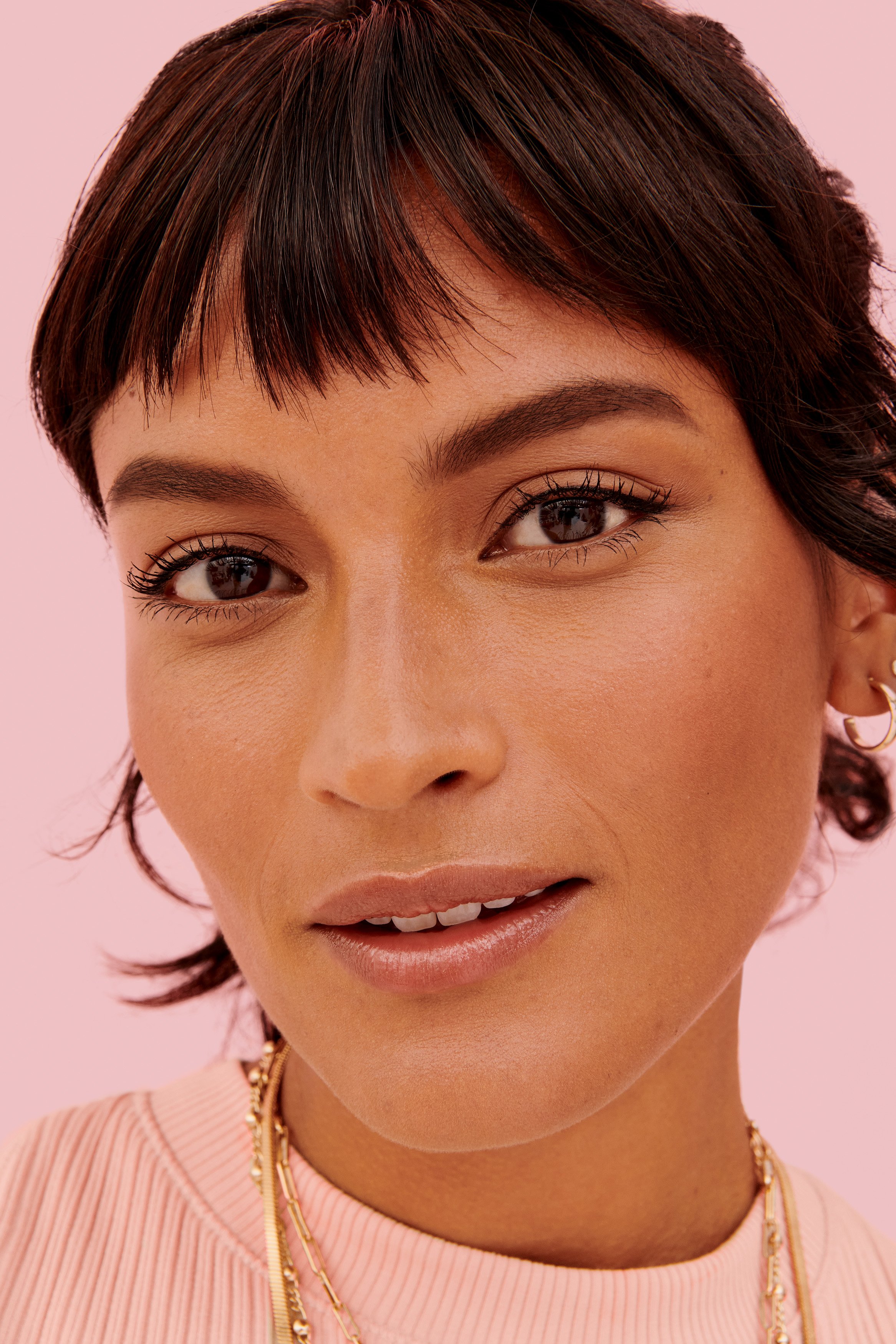 GL23_GoofProofBrow_Model_Shade4_After_Aspirational_Nina_0065.jpg