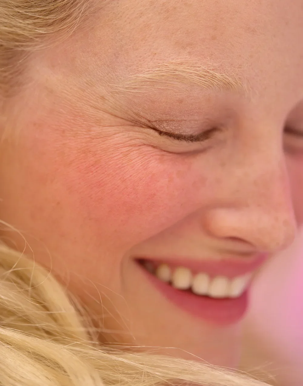 260301_PlayDaze_Closeup_Beauty_Payoff_No_Product_RGB.jpg.webp