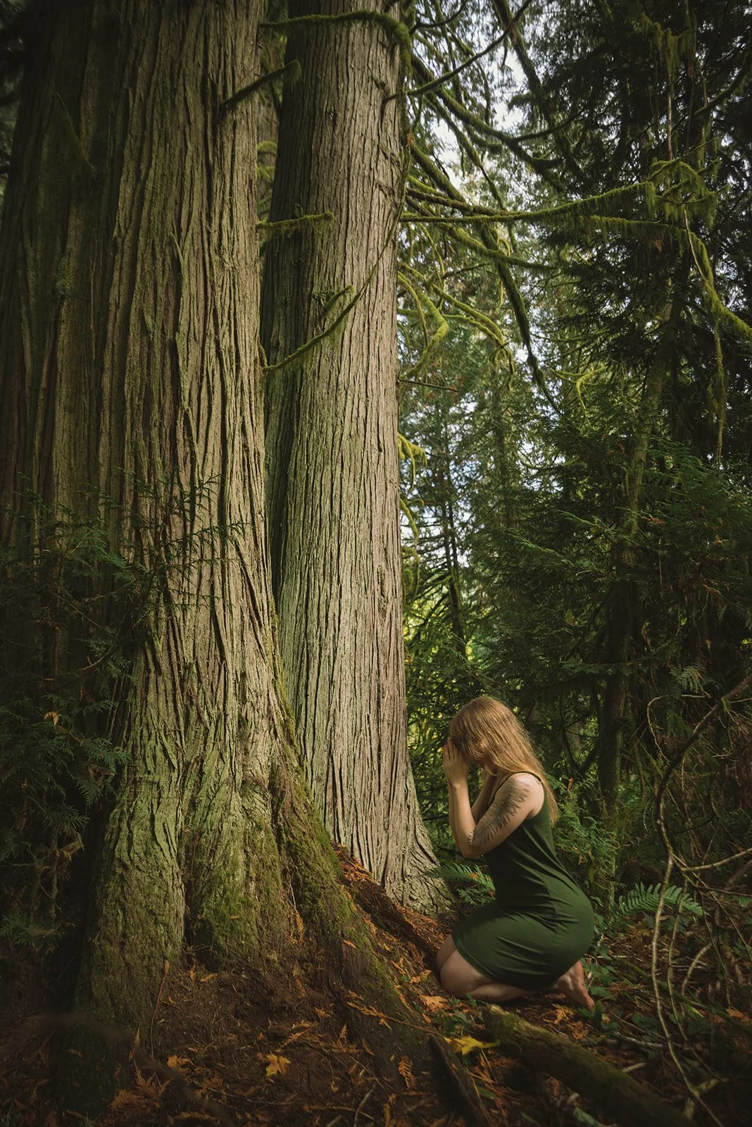 Luna Rose Ritual Artist Victoria BC Melanie Orr Photography